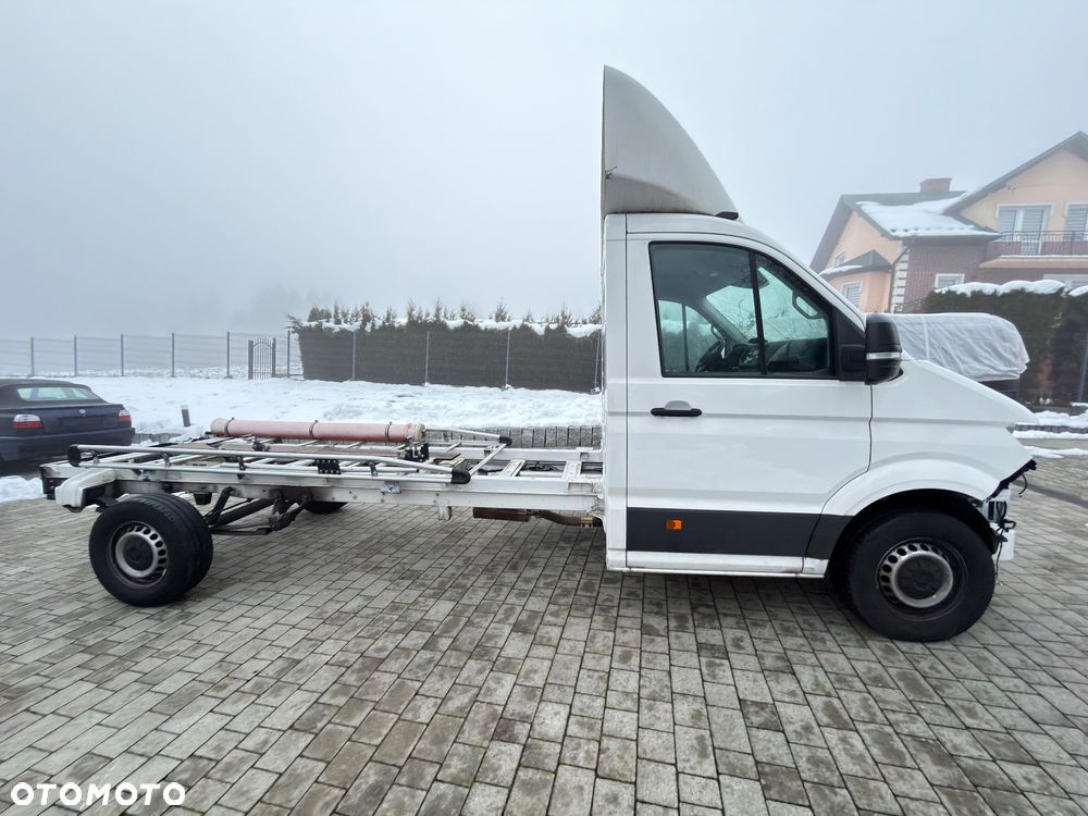 Volkswagen Crafter - 1