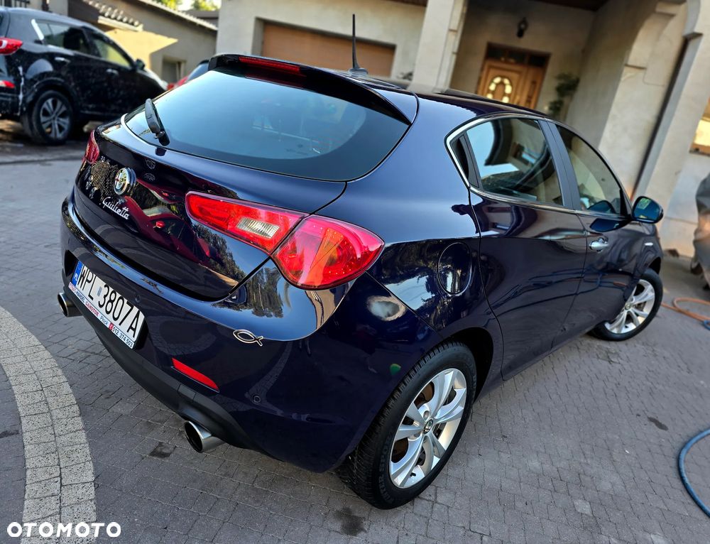 Alfa Romeo Giulietta - 7