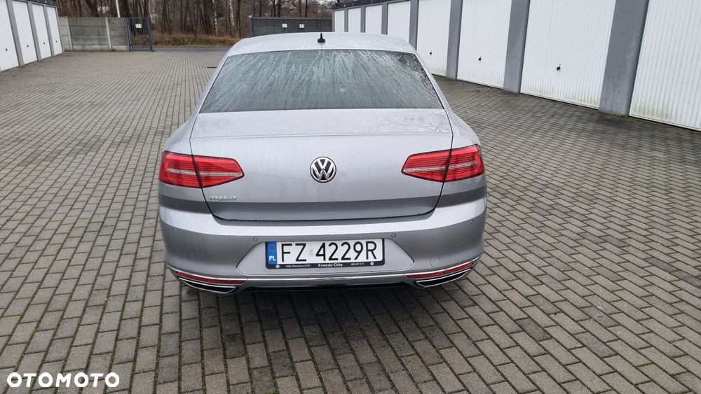 Volkswagen Passat 2.0 TDI BMT Highline DSG - 19