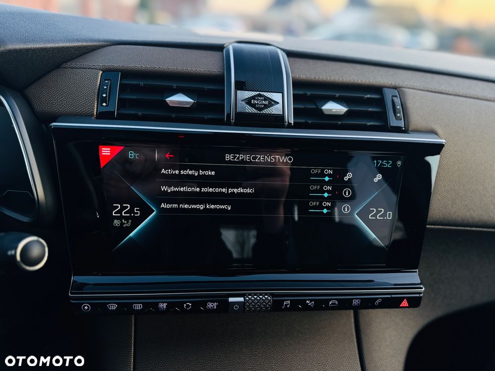 DS Automobiles DS 7 Crossback 1.6 E-Tense Bastille + - 17