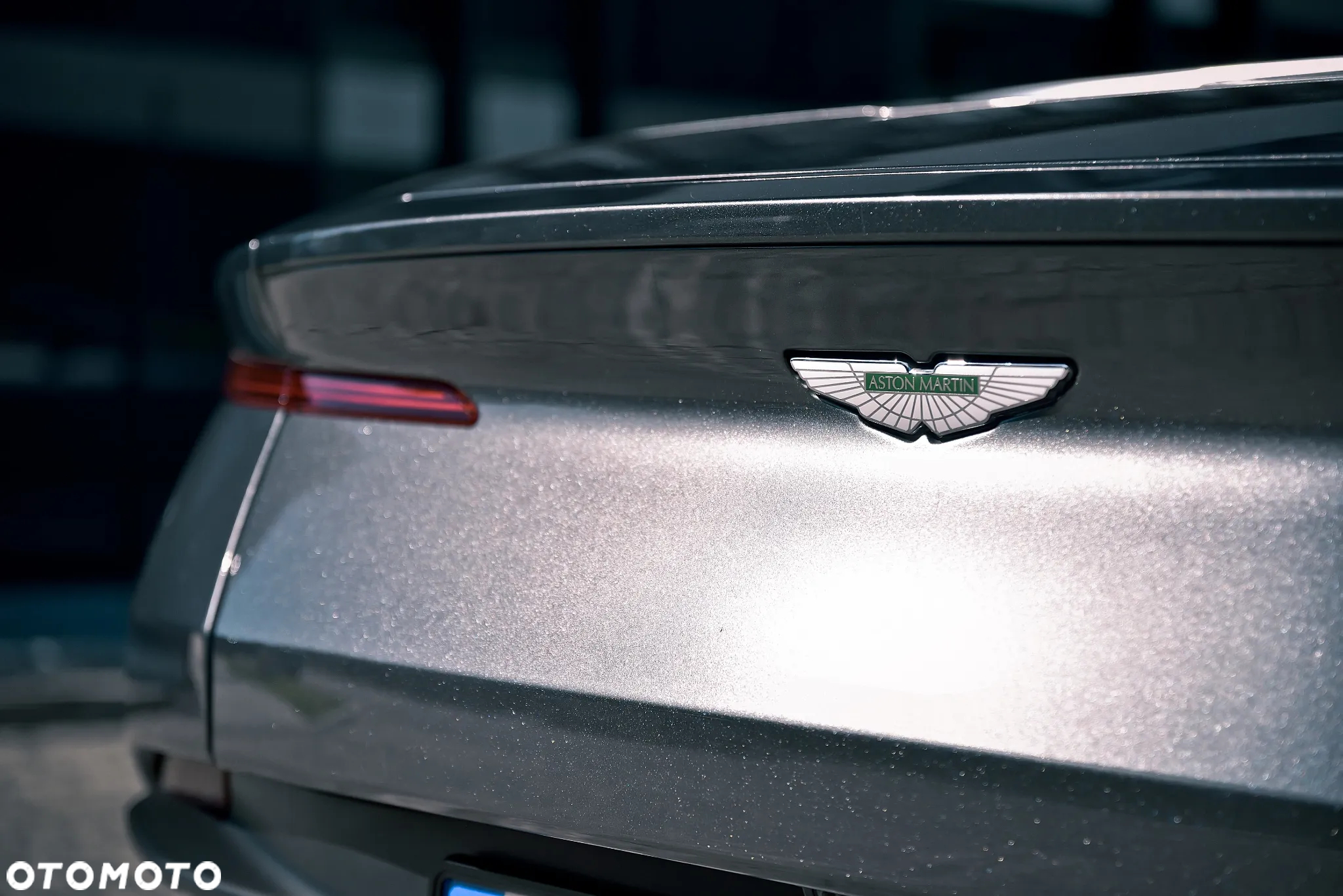 Aston Martin DB11 V8 Volante - 27