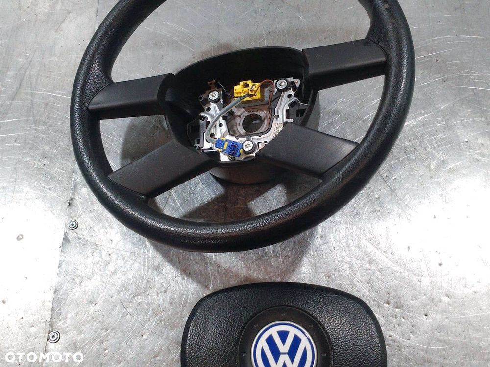 KIEROWNICA Z PODUSZKĄ VW POLO 9N 6Q0419091G 1T0419091 6Q0880201K 1.4 16V - 6