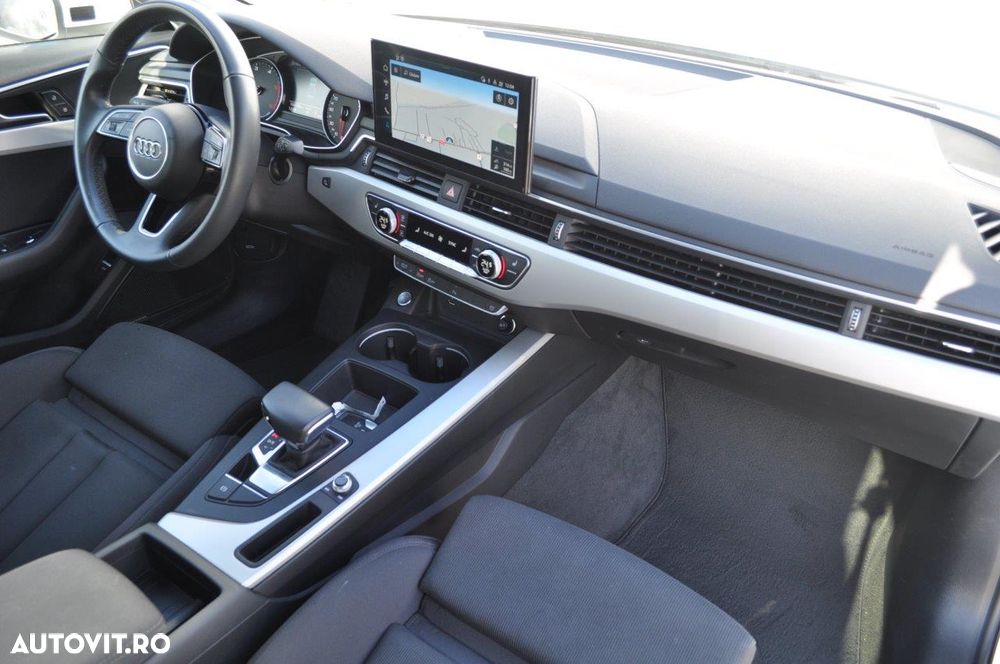 Audi A4 40 TDI S tronic S line - 20