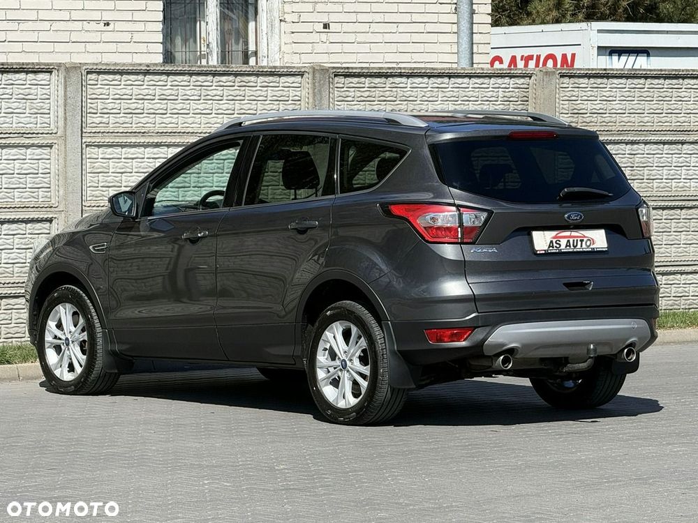 Ford Kuga - 35