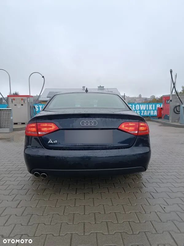 Audi A4 Limousine - 2