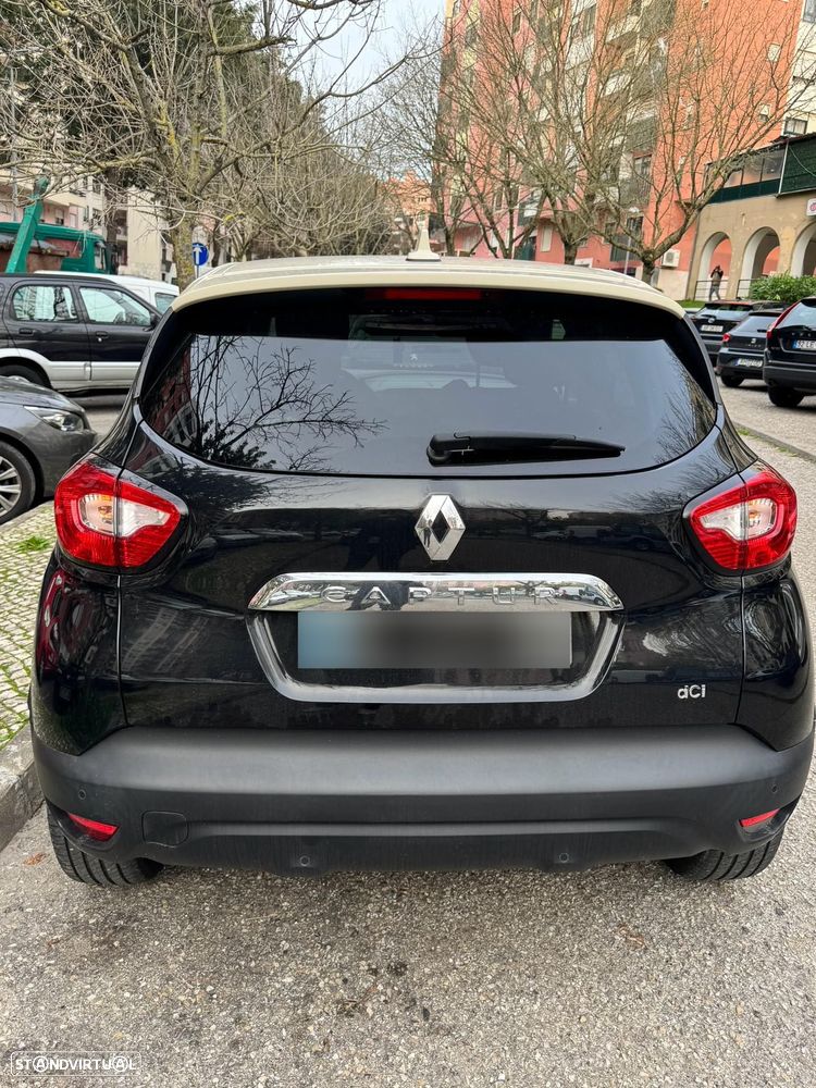 Renault Captur 1.5 dCi Exclusive - 2