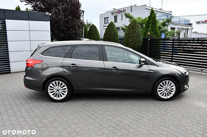 Ford Focus 1.5 TDCi DPF Start-Stopp-System Titanium - 28