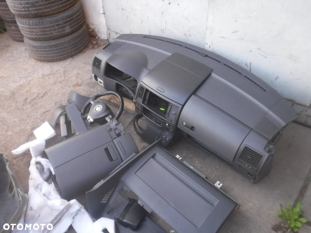 Vw T5 Lift multivan deska pulpit konsola kierownica air bag dywan kpl - 12