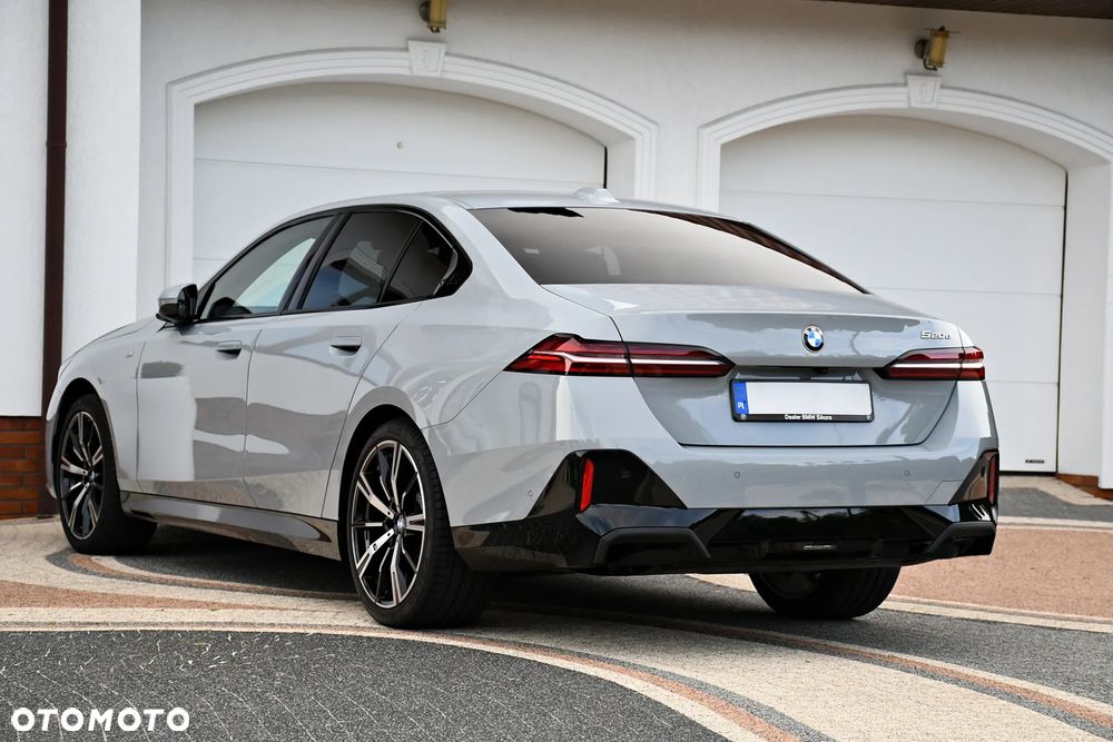 BMW Seria 5 520d mHEV M Sport - 18