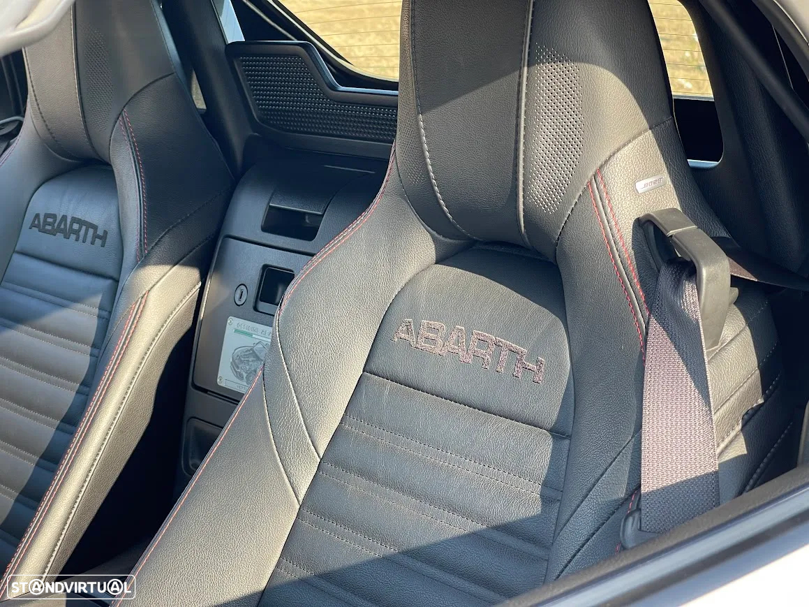 Abarth 124 Spider 1.4 MultiAir Turbo - 23