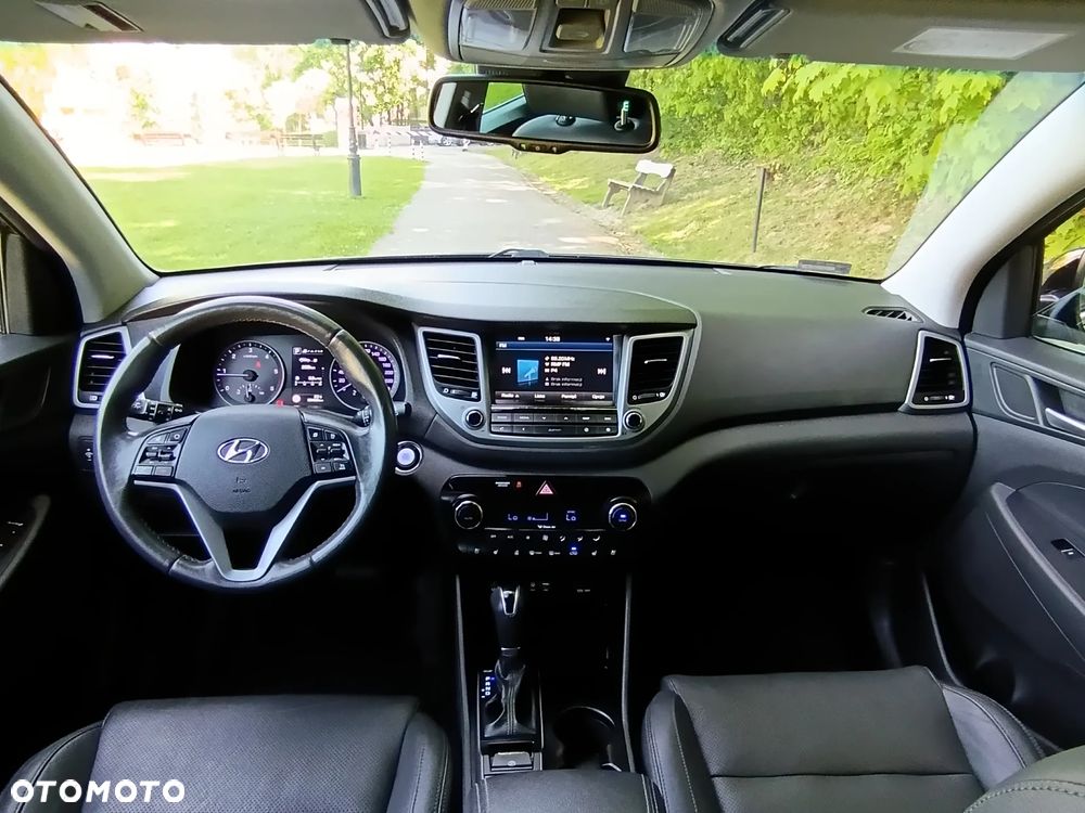 Hyundai Tucson 2.0 CRDI Premium 4WD - 35