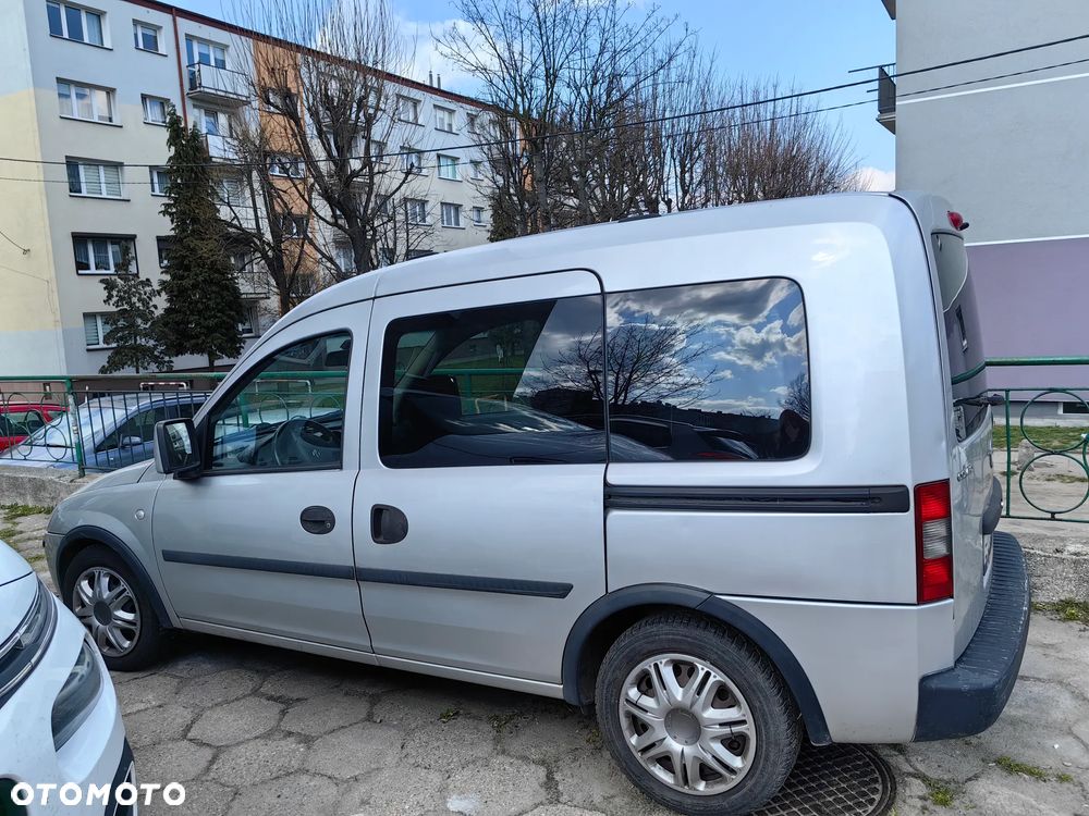 Opel Combo Tour Cosmo - 2