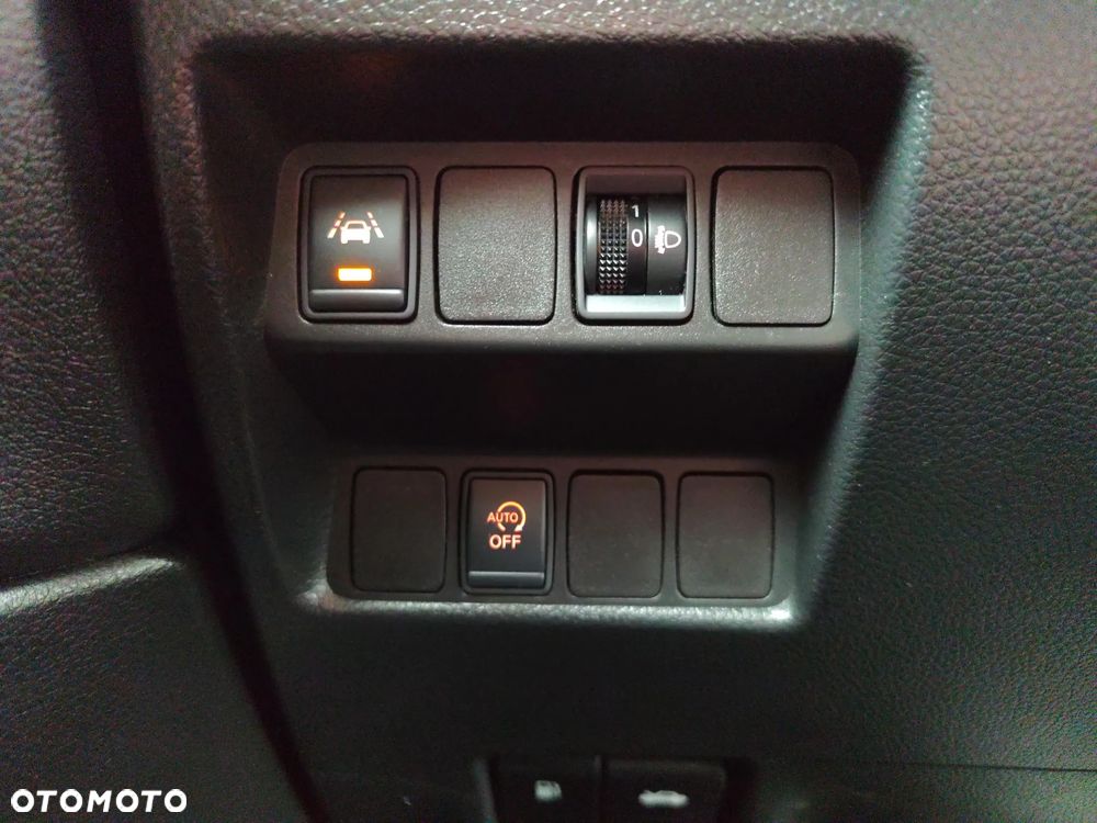 Nissan Qashqai 1.2 DIG-T N-Connecta - 22