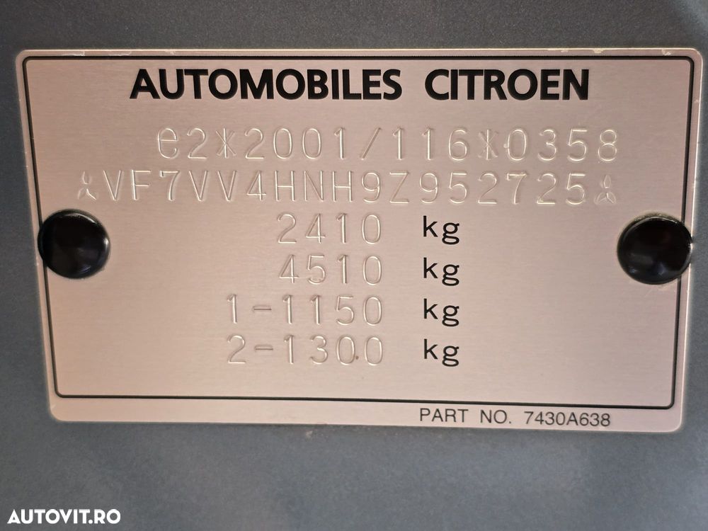 Citroën C-Crosser - 11