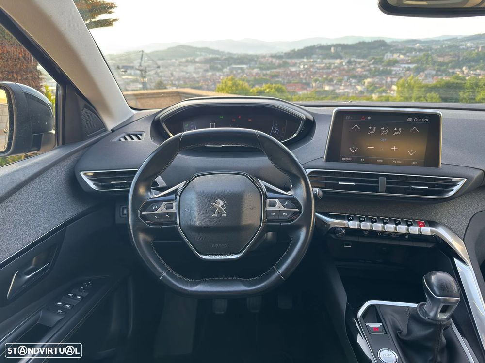 Peugeot 3008 - 9