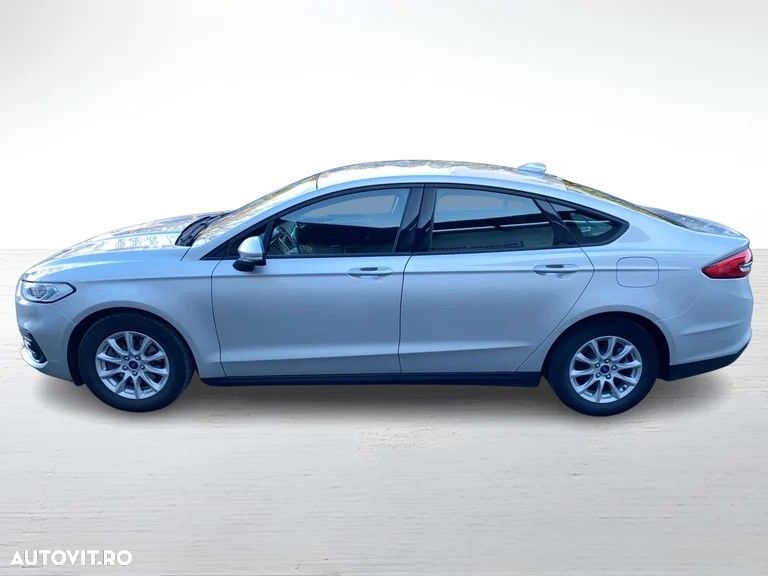 Ford Mondeo 2.0 HEV Trend - 6