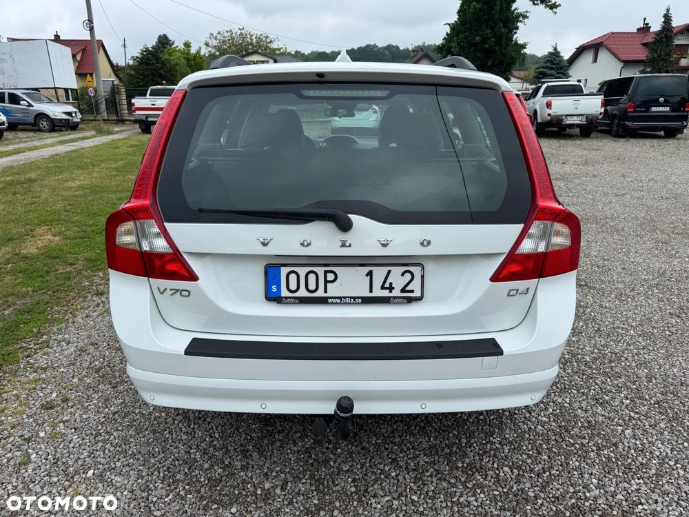Volvo V70 D4 Momentum - 4