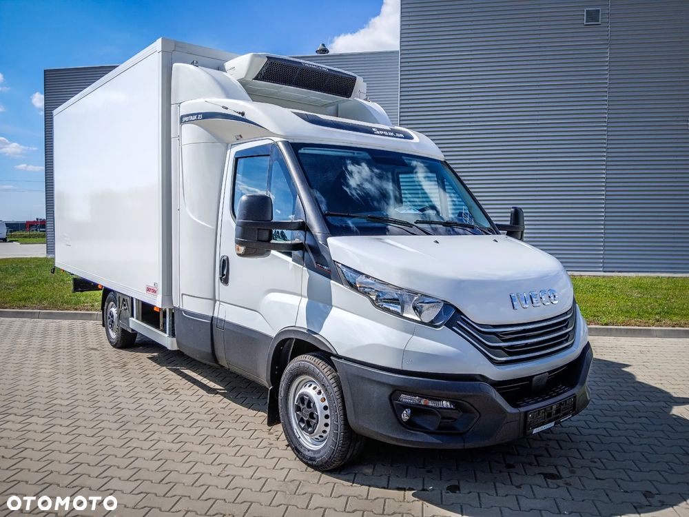 Iveco Daily 35S18H od ręki - 8