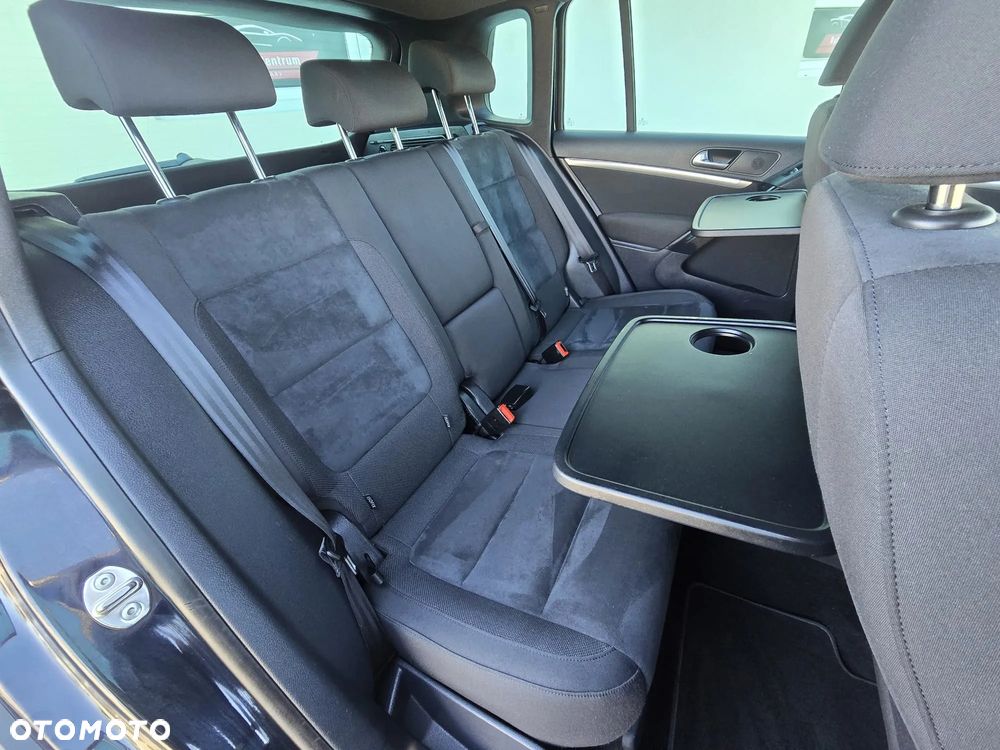 Volkswagen Tiguan 1.4 TSI BlueMotion Technology Sport & Style - 11