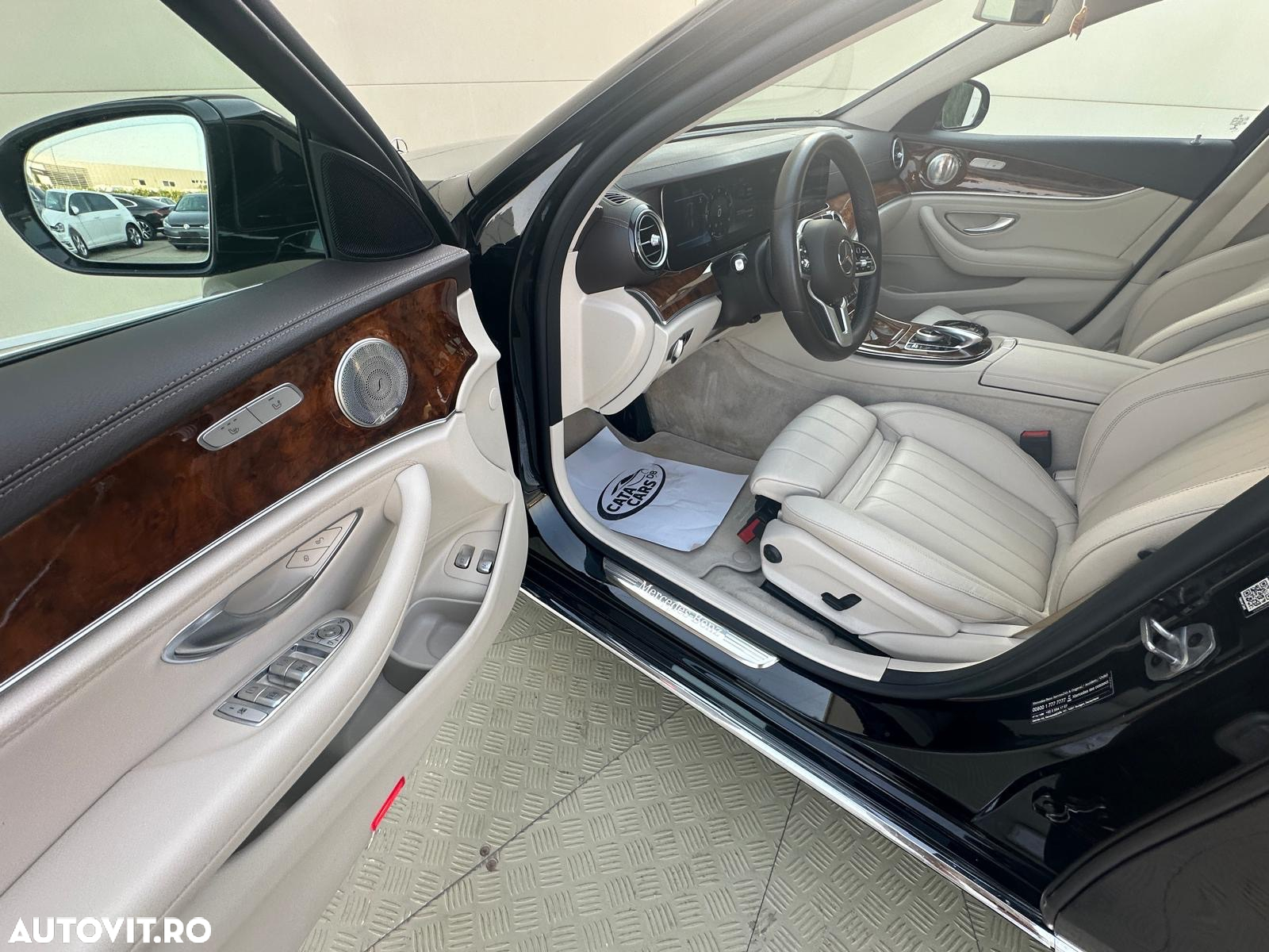 Mercedes-Benz E 220 d 4Matic T 9G-TRONIC Exclusive - 26
