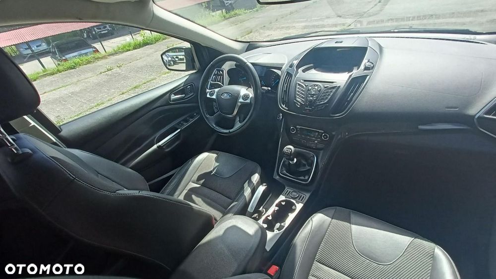 Ford Kuga - 29