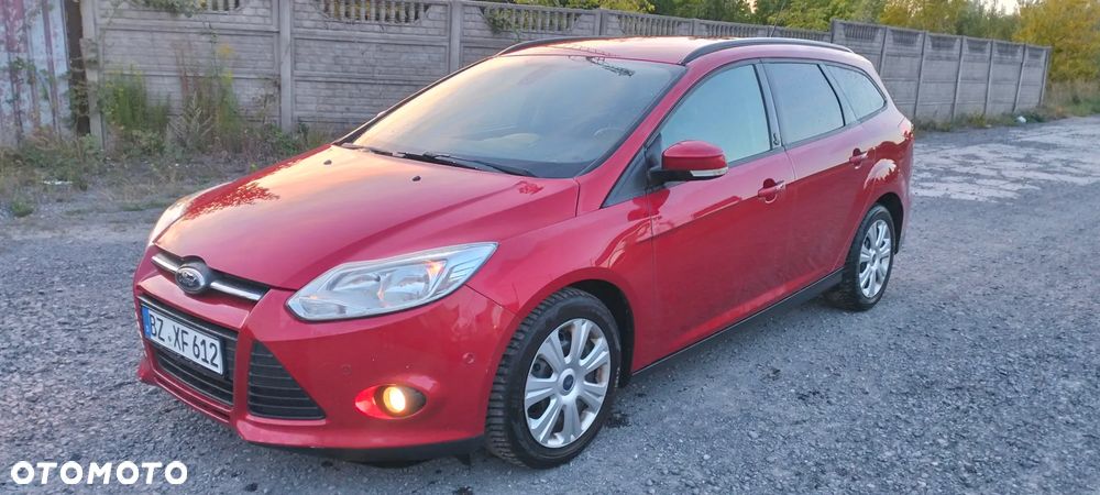 Ford Focus 1.6 TDCi DPF Champions Edition - 9