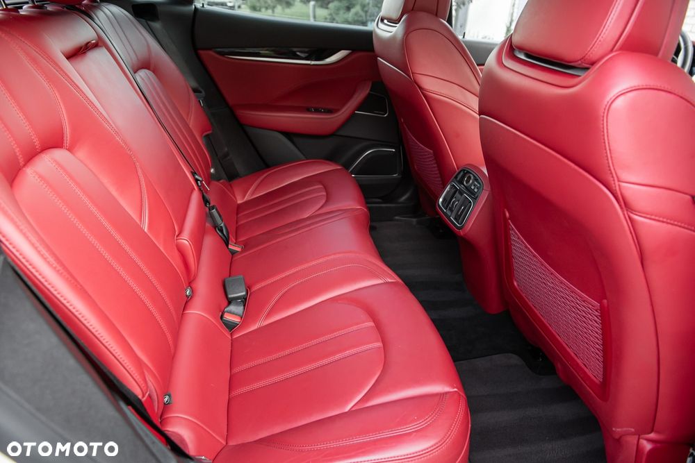 Maserati Levante Granlusso - 20