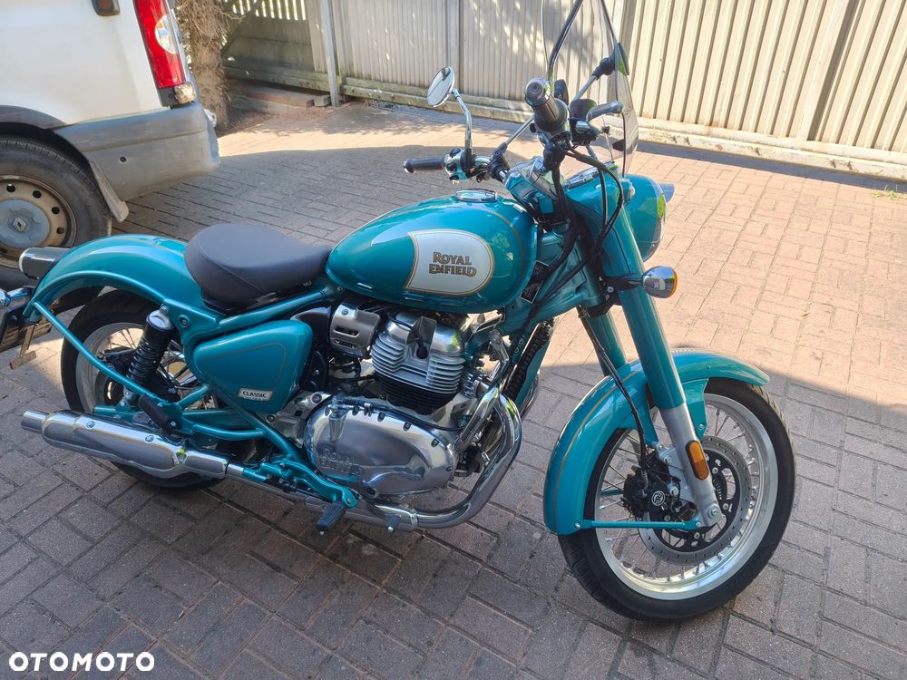 Royal Enfield Classic - 6