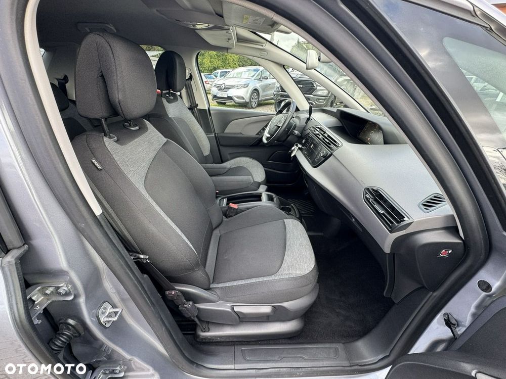 Citroën C4 SpaceTourer 1.2 PureTech Shine S&S EAT6 - 23