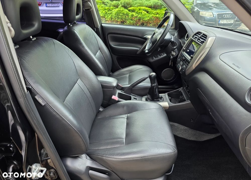 Toyota RAV4 4x4 Executive - 25