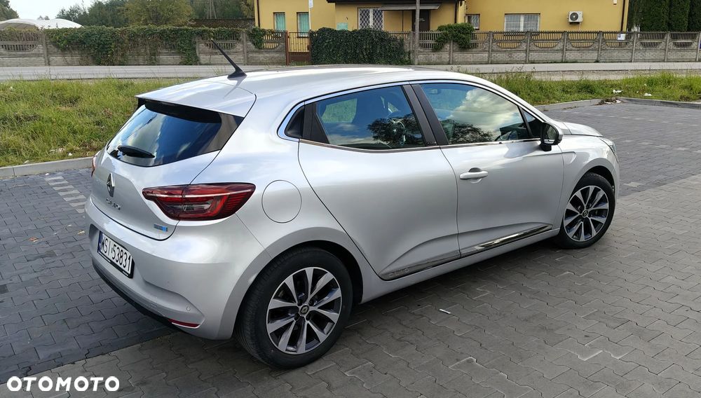 Renault Clio 1.6 E-TECH Full Hybrid 145 Generation - 8