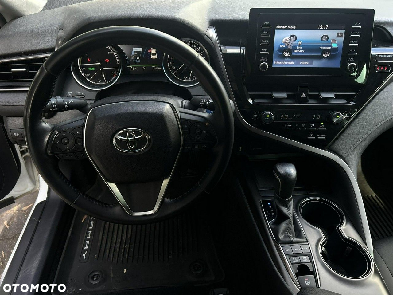 Toyota Camry - 15