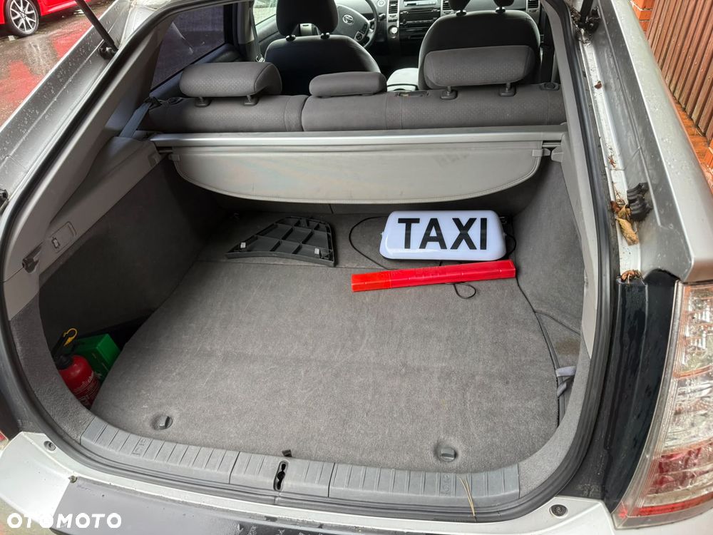 Toyota Prius 1.5 VVT-i Sol (nav) - 23
