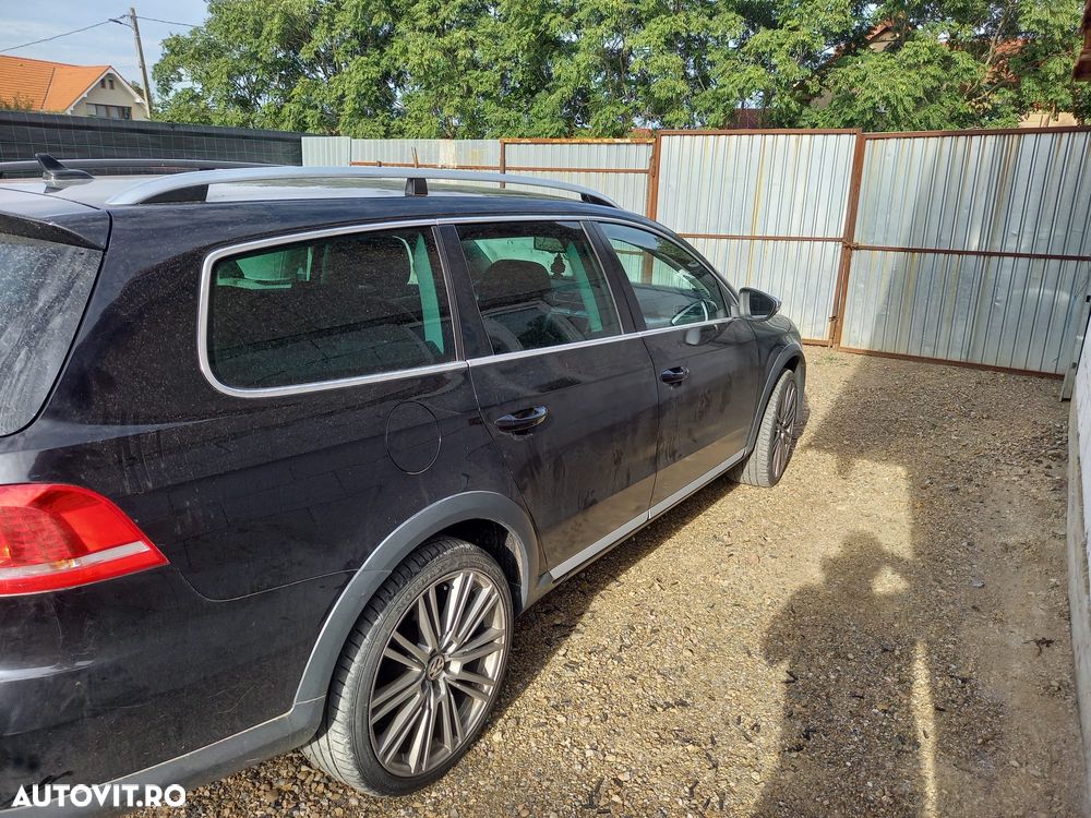 Volkswagen Passat Alltrack 2.0 TDI 4Motion DSG BlueMotion Tec - 3