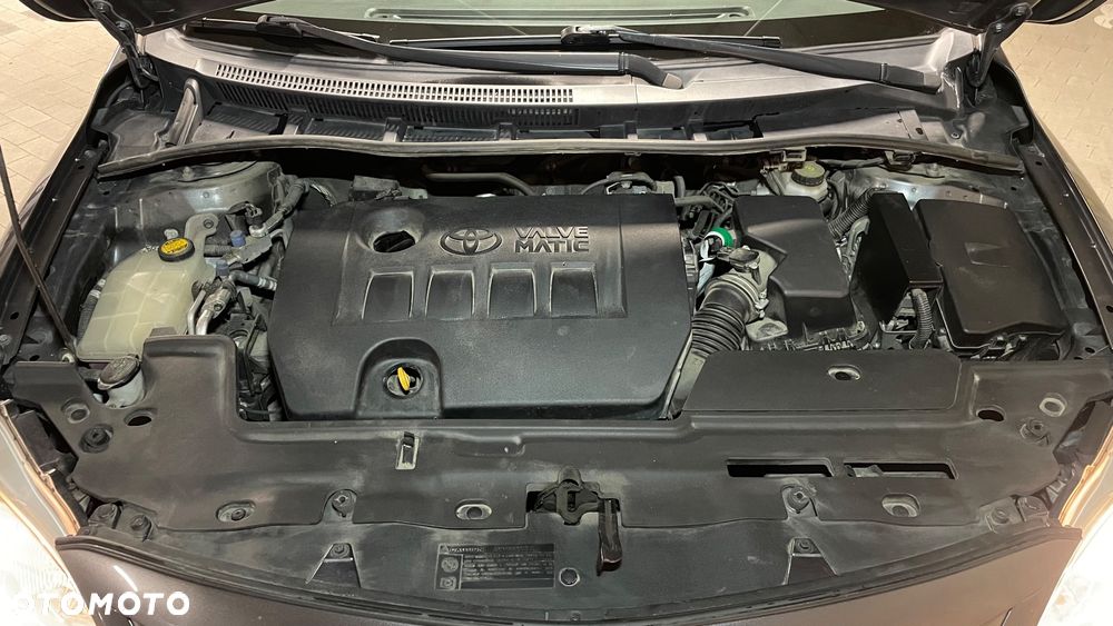 Toyota Corolla 1.6 Active - 17