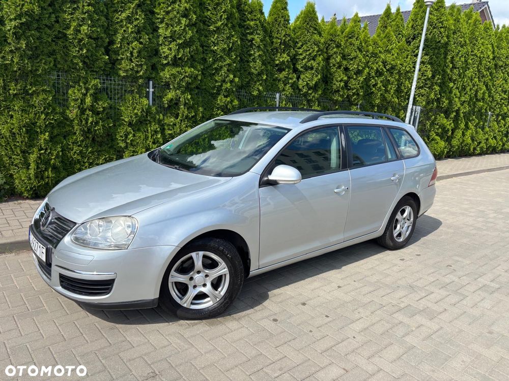 Volkswagen Golf 1.9 TDI DSG DPF Trendline - 1