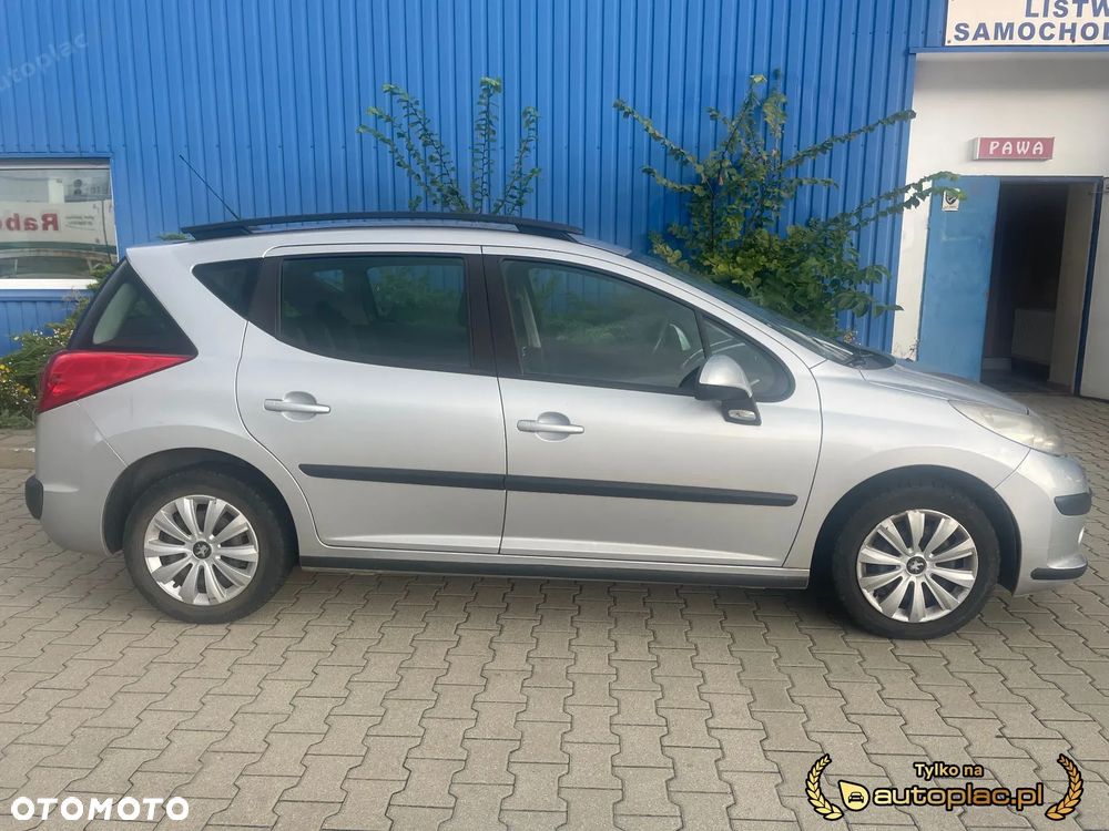 Peugeot 207 - 2