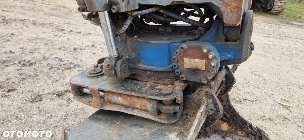 JCB JZ 140 - 9