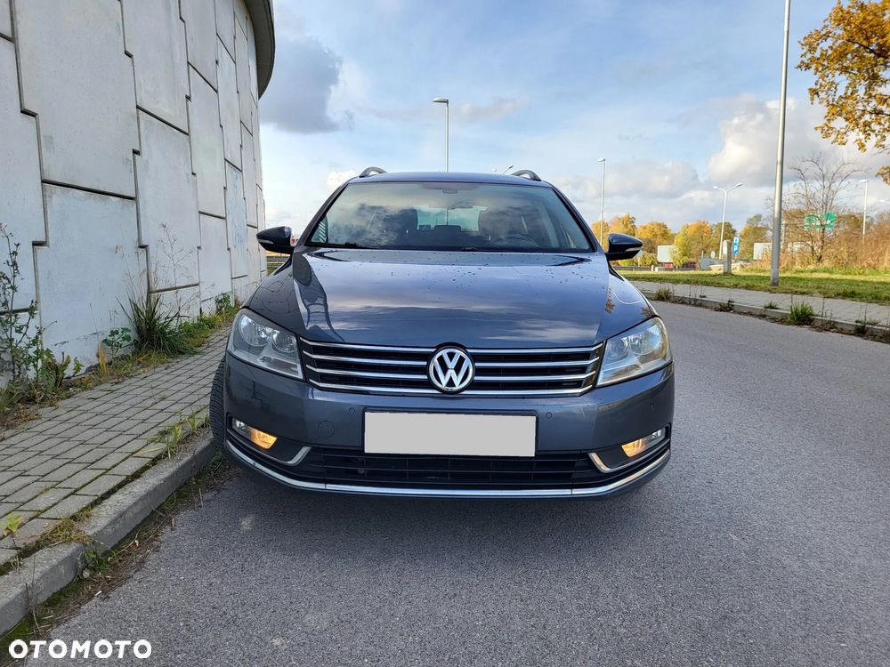 Volkswagen Passat - 2