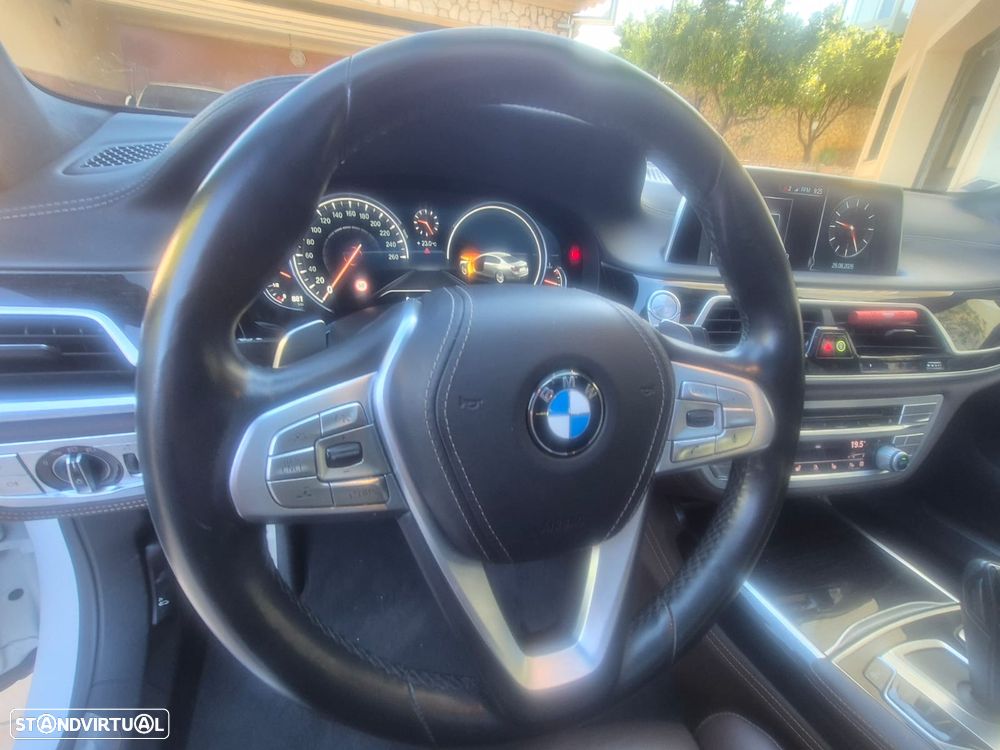 BMW 730 - 17