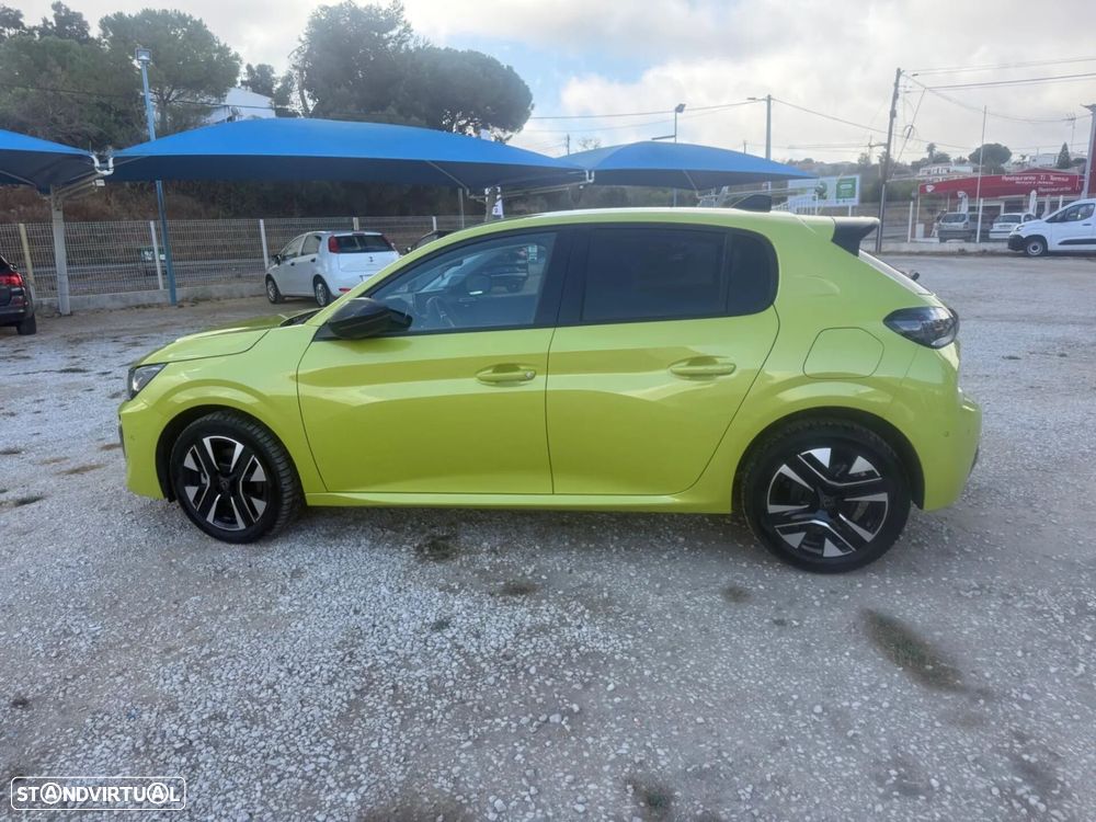 Peugeot 208 - 3
