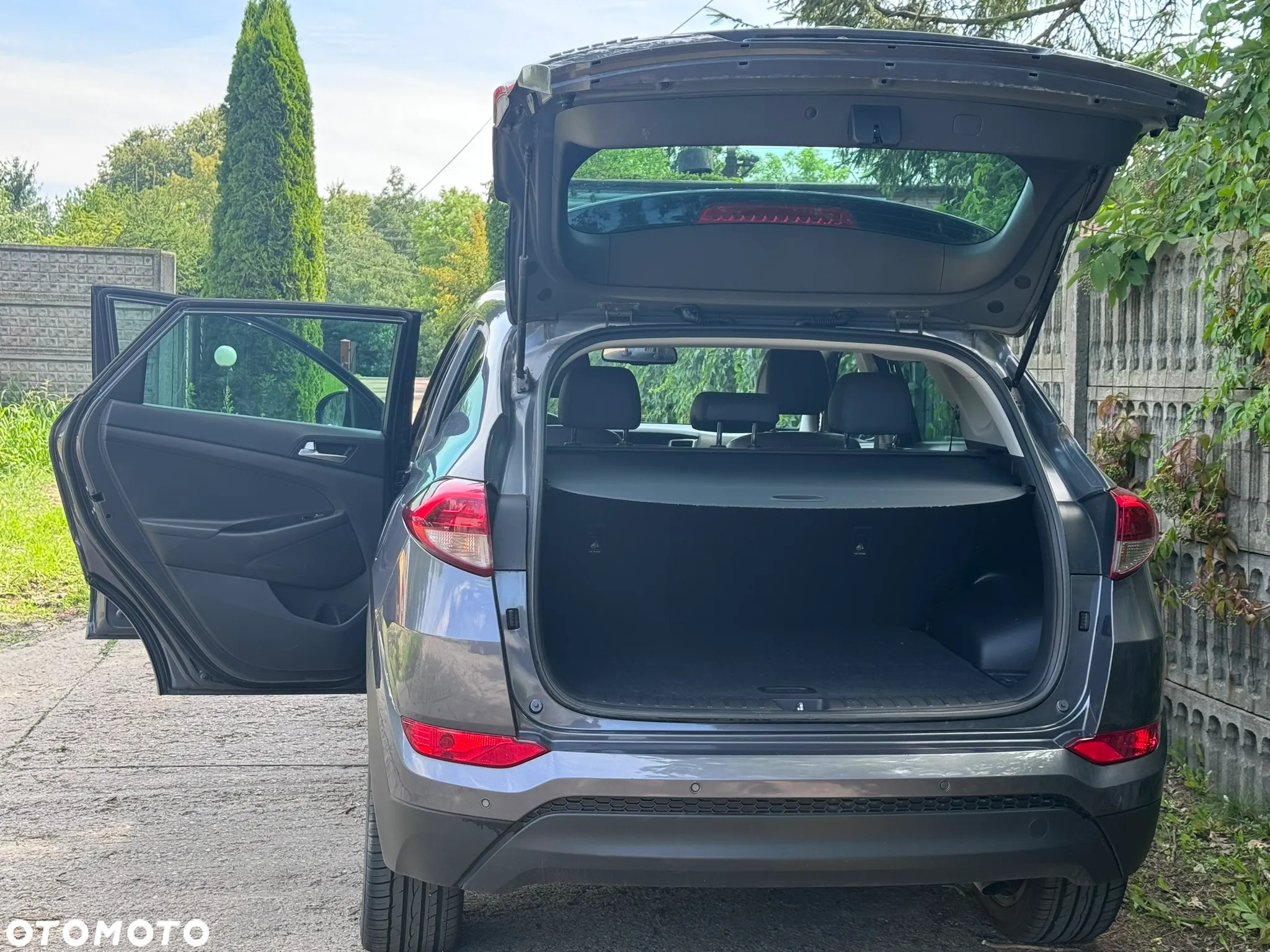 Hyundai Tucson 1.7 CRDI BlueDrive Style 2WD - 9