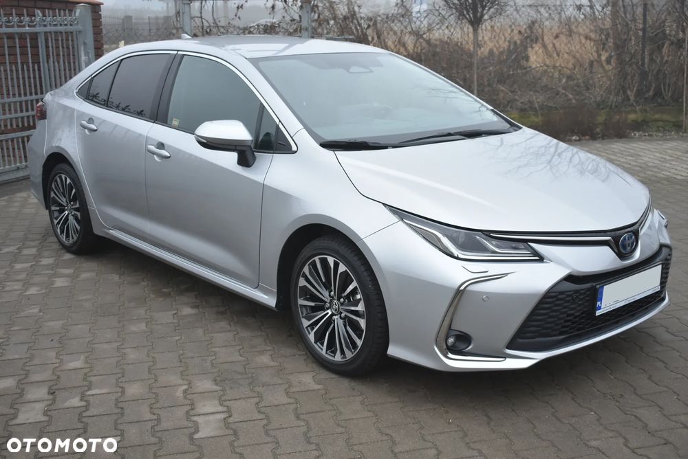 Toyota Corolla 1.8 Hybrid Style - 1