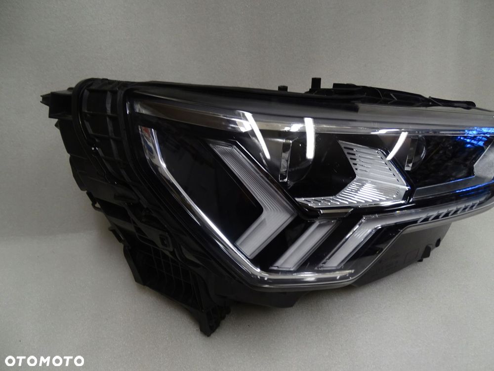 audi sq3, q3 ii 83a - lampa przednia prawa full led - 2
