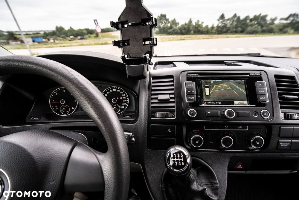 Volkswagen Transporter - 8