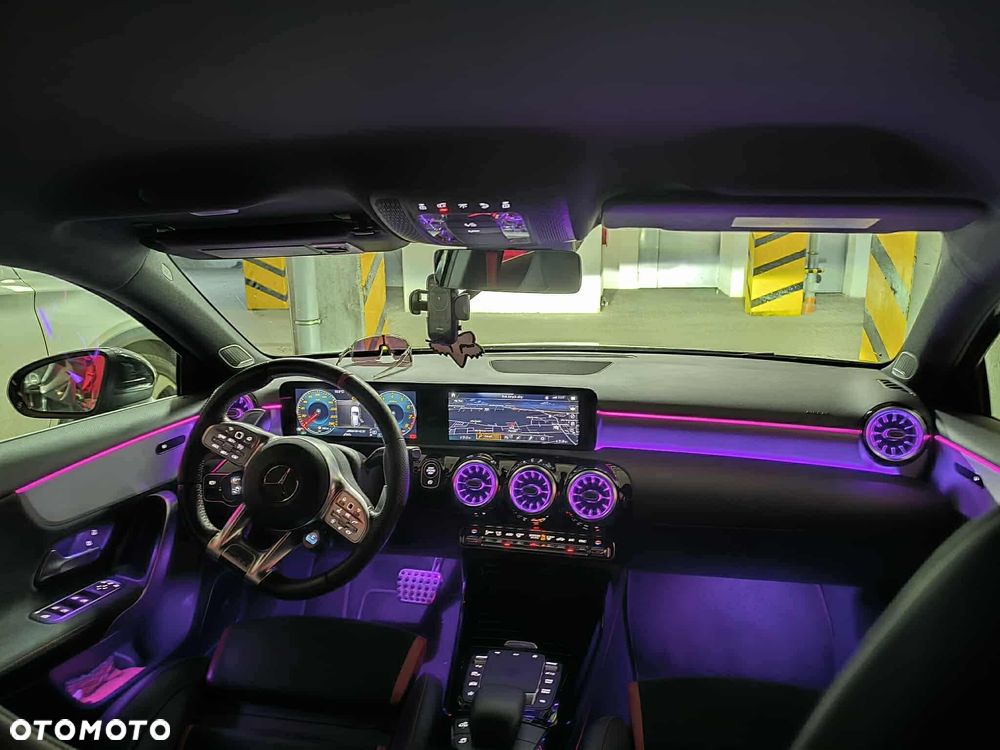 Mercedes-Benz Klasa A 35 AMG 4-Matic 7G-DCT - 12