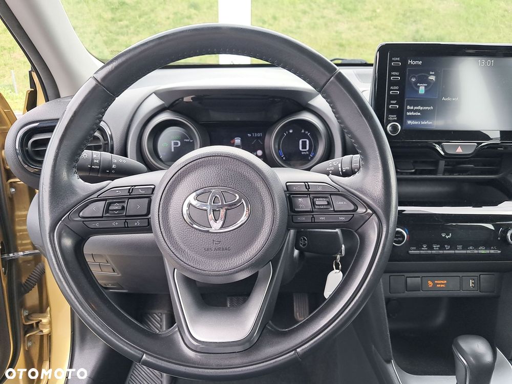 Toyota Yaris Cross Hybrid 1.5 Comfort - 16