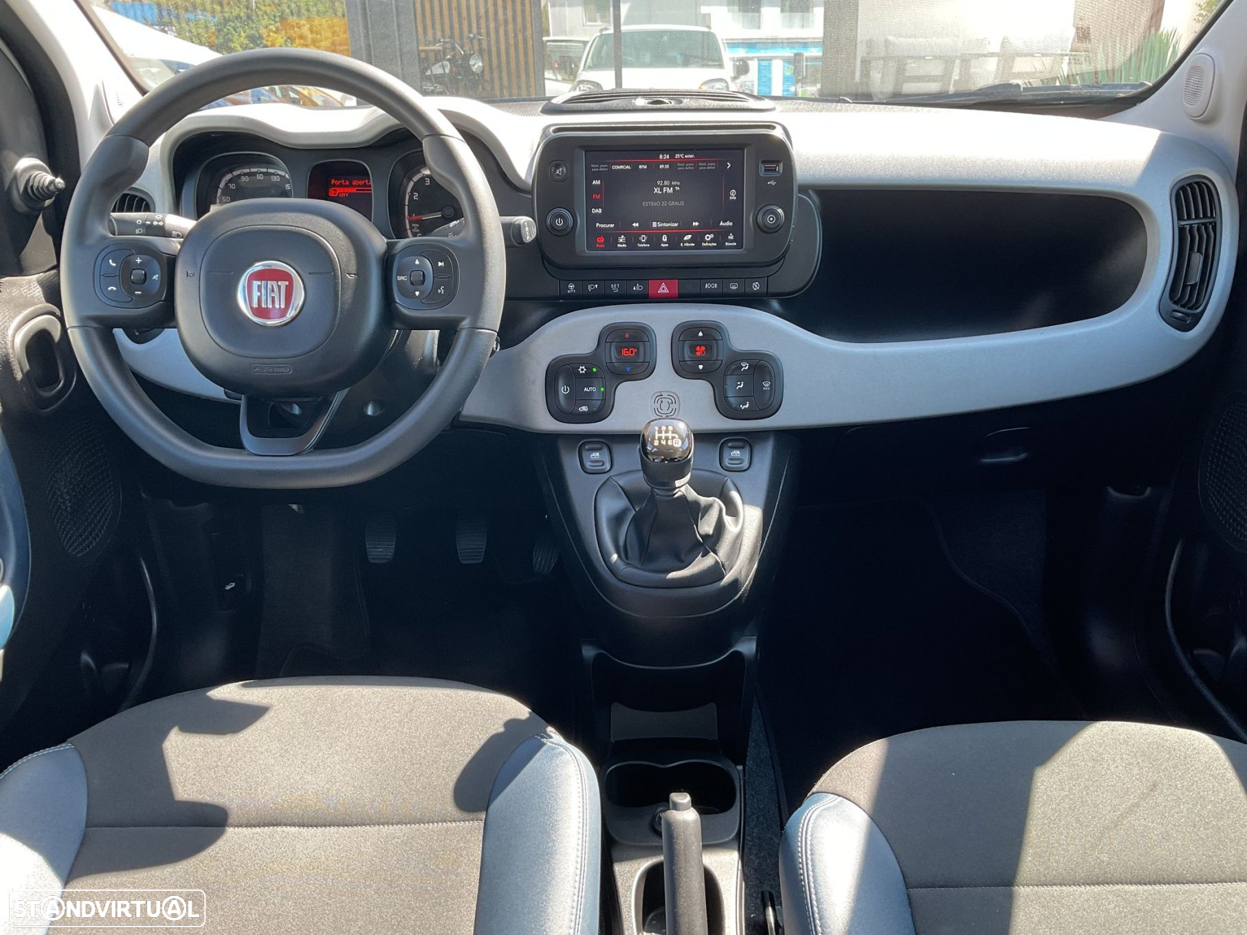 Fiat Panda 1.0 Hybrid City Cross - 28