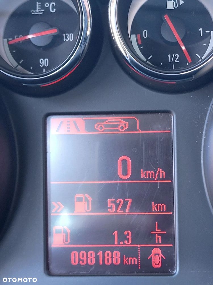 Opel Astra - 4