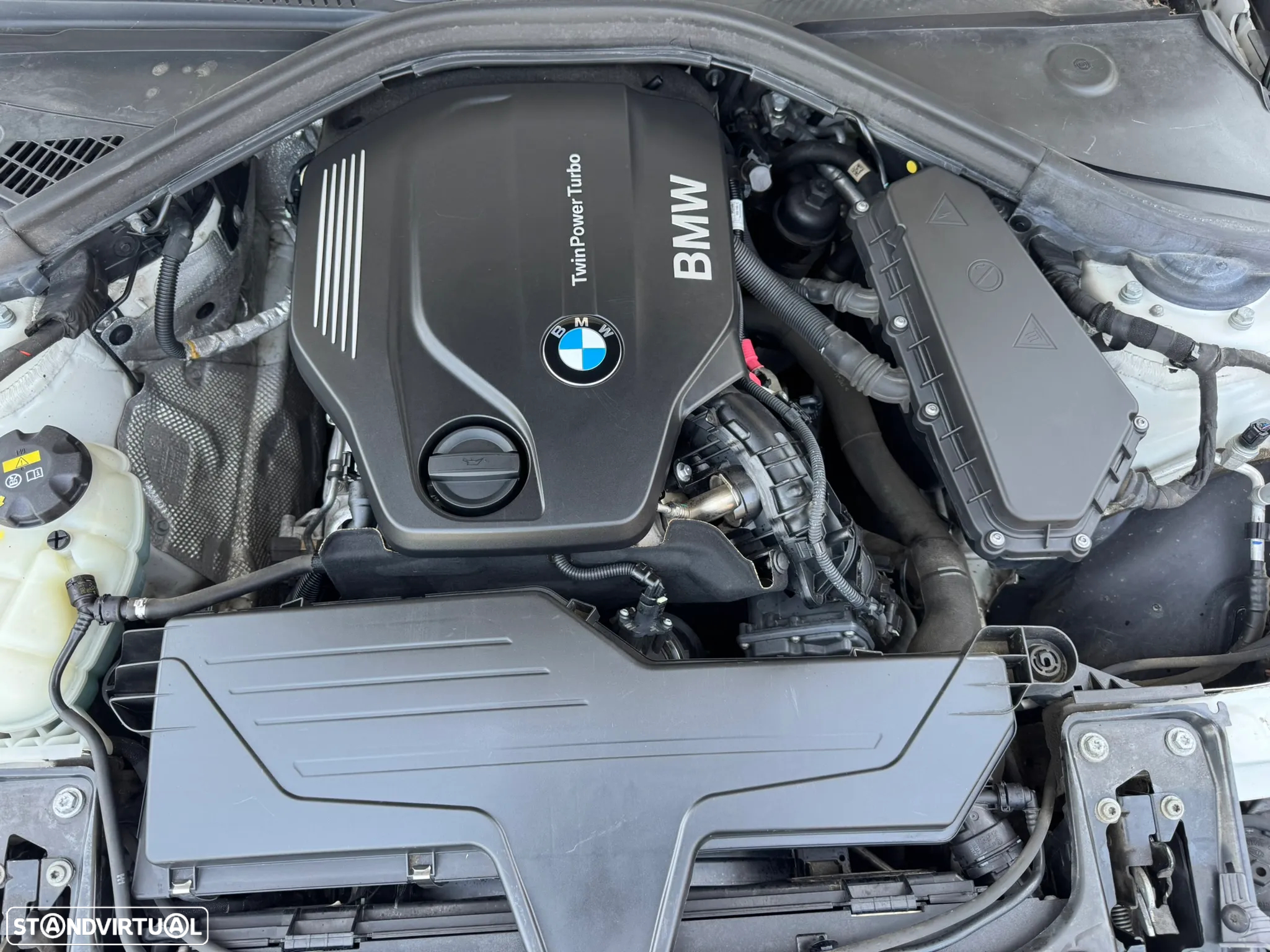 BMW 118 d Pack Desportivo M - 29